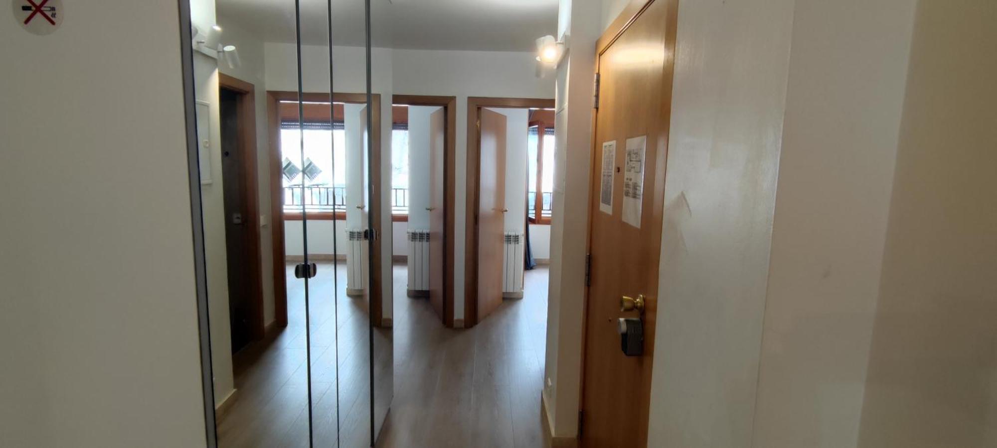 Apartamento Superb Flat In The Centre Of Capital, Ski, Caldea Andorra la Vieja Exterior foto